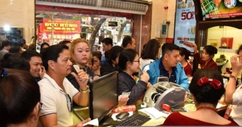 Giá vàng hôm nay 20/8: Tiếp tục tăng cao, vàng được dự báo có thể tăng lên 56 triệu đồng/lượng