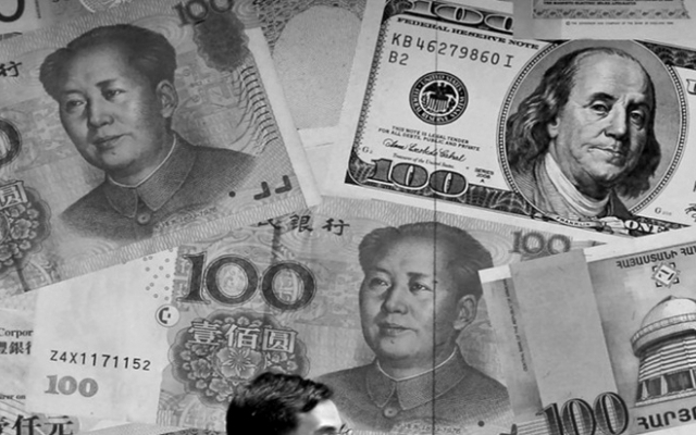 Luật rõ ràng, lệ tùy hứng