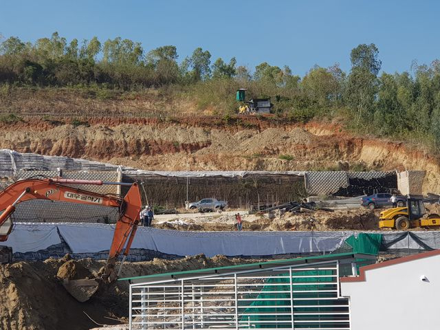 C23B233D-7C06-4101-851B-5FD4046AB9C5.