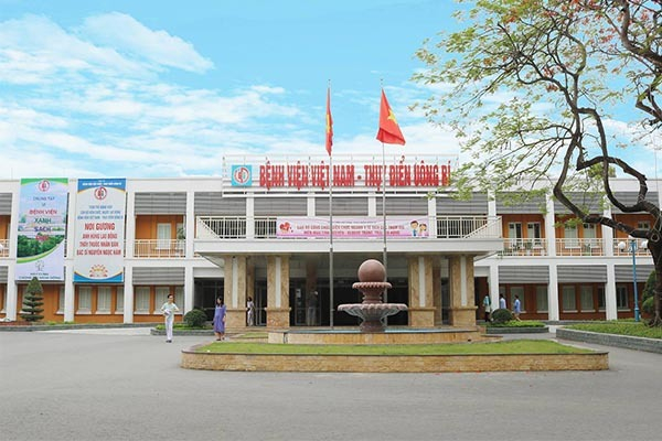 Hai anh em ruột tử vong nghi do ngộ độc thực phẩm