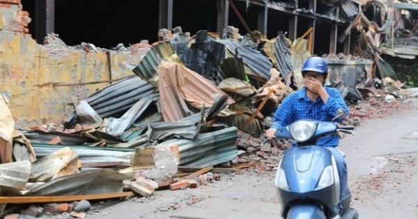 Vụ cháy Rạng Đông: Không khí tạm an toàn, lo ô nhiễm nguồn nước