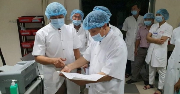 Miền Bắc quyết liệt chống dịch, chi viện cho miền Trung ruột thịt trong cơn bão COVID-19