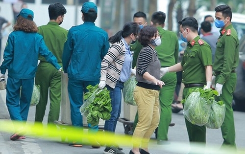 Những đêm trắng ở Trúc Bạch và "chìa khóa" an dân