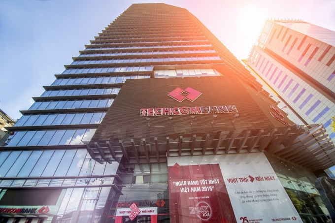 techcombank-ngan-hang-nha-nuoc-hay-tu-nhan-so-tong-dai-techcombank