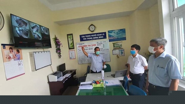 Cuoc chien chong COVID-19: Nhung ky tich va “giot nuoc tran ly