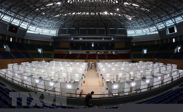 Cuoc chien chong COVID-19: Nhung ky tich va “giot nuoc tran ly