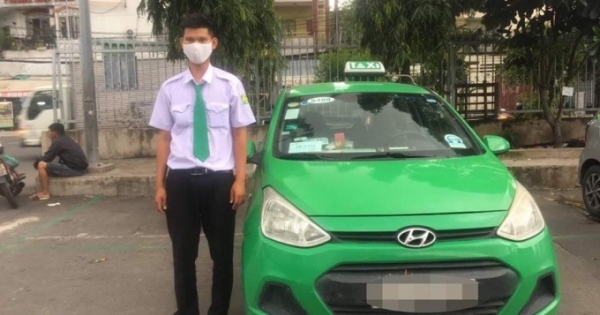 Tài xế taxi Mai Linh đạp ngã xe, khống chế tên cướp