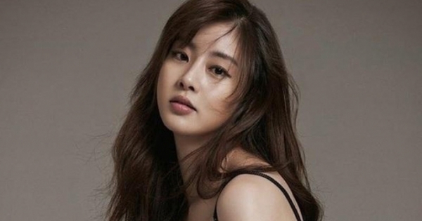Hậu chia tay Hyun Bin, Kang Sora thông báo kết hôn