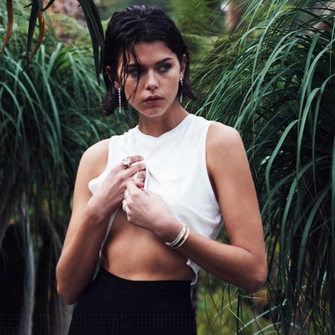 'Chân dài' 9x Georgia Fowler tắm nắng gợi cảm trên biển  - ảnh 14