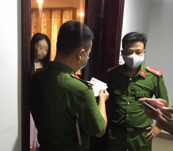 d06b325a-f3d8-4744-b2dd-a72e75194bc3-1617.