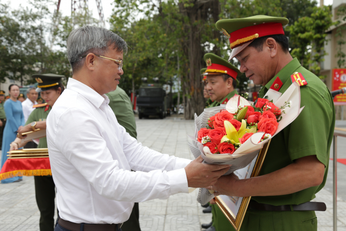 C3FC8847-0D5D-4E0E-9233-6D35A056B09F.