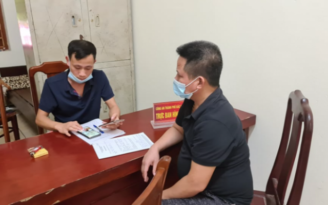 Chủ quán Nhắng nướng Hiền Thiện khai gì ở cơ quan công an?