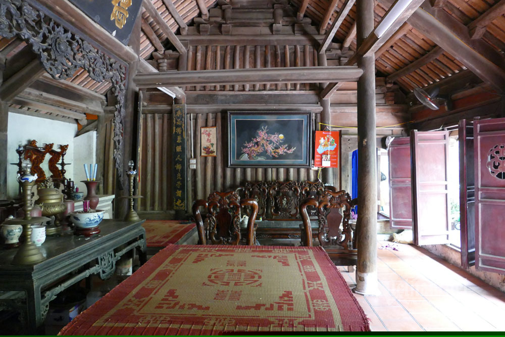 Bên trong nhà cổ được xây dựng cách đây 344 năm.