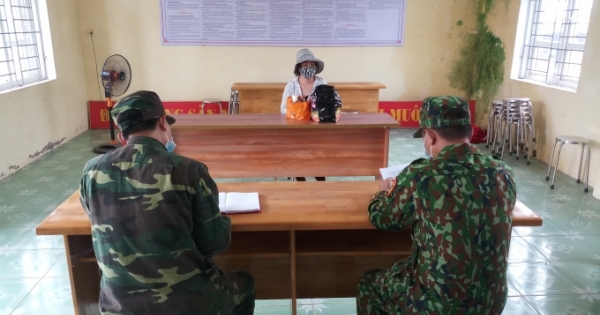 Quảng Ninh: Lực lượng đồn biên phòng Quảng Đức tạm giữ người phụ nữ nhập cảnh trái phép