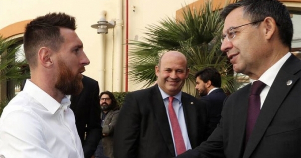 Tại sao Messi đoạn tuyệt với Barca?