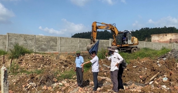 Nỗ lực trả lại dòng suối dân sinh