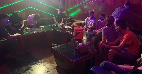 Đà Nẵng: Xử phạt quán Không gian xưa và 24 người tụ tập hát karaoke giữa mùa dịch