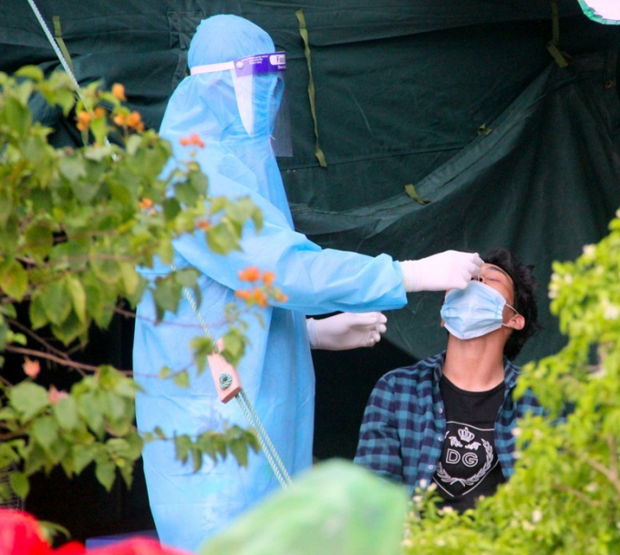 bna_lay_mau4783487_182021