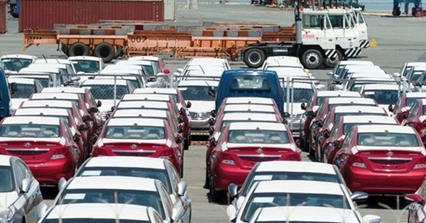 Thị trường "đóng băng" vì Covid-19, làm sao để biết ô tô tồn kho lâu ngày?