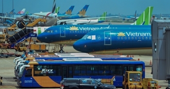 Dừng toàn bộ chuyến bay chở khách giữa TP HCM - Hà Nội