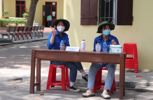 Chi tiết “mức chi” cho cán bộ y tế, tình nguyện viên hỗ trợ chống dịch Covid-19