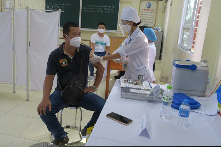 Lời thề Hippocrates v&agrave; c&acirc;u chuyện vắc xin