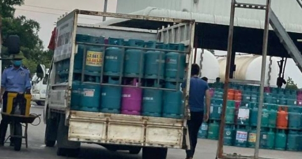 Công ty Dầu khí Trần Hồng Quân vi phạm phòng chống dịch Covid-19, huyện Chương Mỹ cần xử lý nghiêm