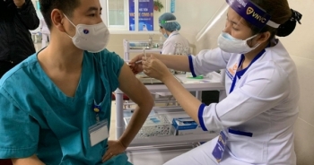 Đối tượng được tiêm vaccine Covid-19 theo hướng dẫn mới của Bộ Y tế