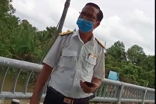 07F8A4FA-AB34-427B-870C-F17A10F67753.