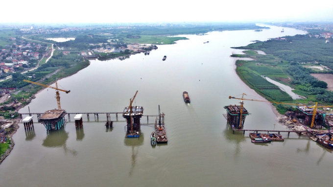 4-16196632784491178791926