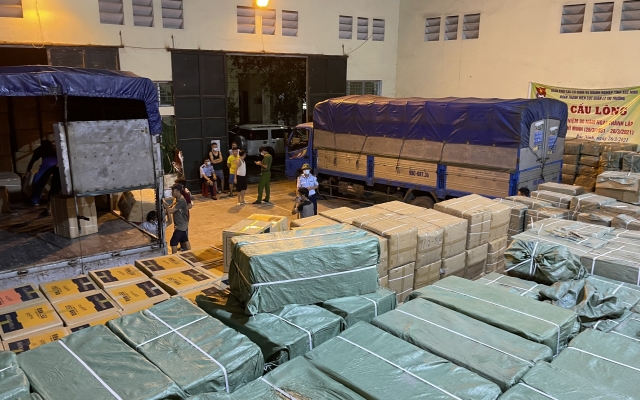 Thu giữ kho hàng “giả” trị giá gần 10 tỷ tại Bắc Ninh