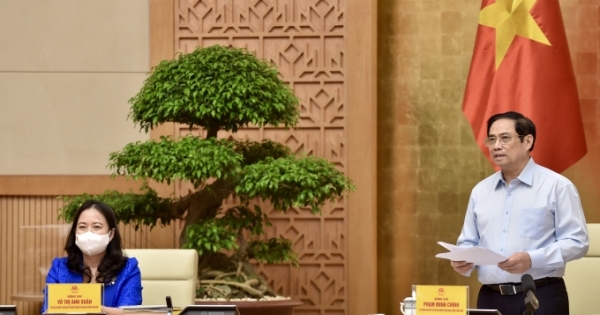 Thủ tướng phát động phong trào thi đua đặc biệt