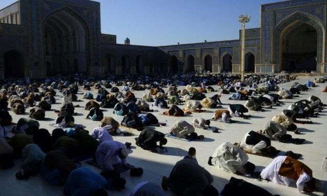 Tổng thống Afghanistan sắp thả 2.000 tù nhân Taliban