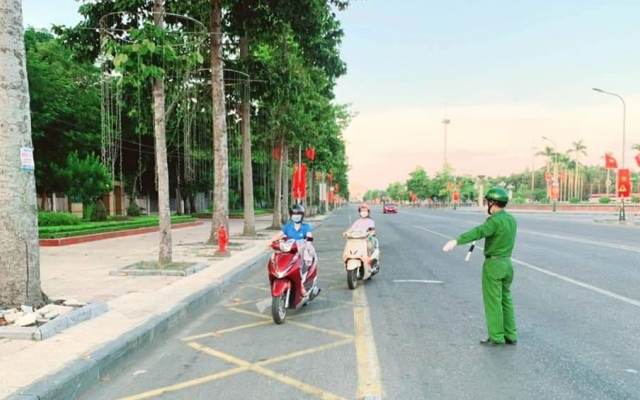 Những ai được được phép đi lại trong TP Vinh từ 00h ngày 23/8?