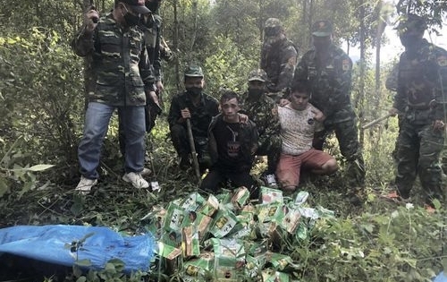 Bộ đội biên phòng bắt giữ 46kg ma tuý cùng nhiều súng đạn