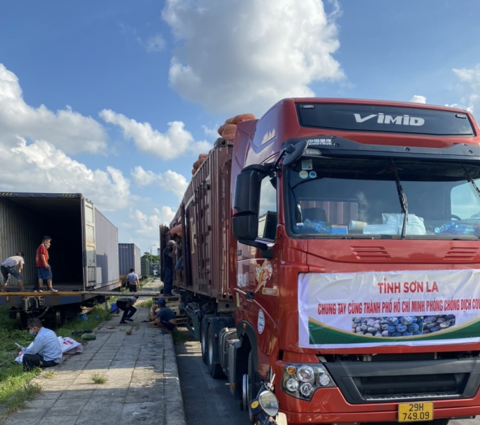 z2711730612524_344d621df01e04fe67ac851937325497_679d4