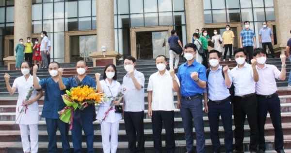 Bắc Giang tiếp tục cử 107 y bác sỹ vào 3 tỉnh thành phía Nam hỗ trợ chống dịch
