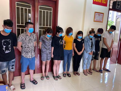 B565612C-679F-4568-A403-B87F23D2A5E4.