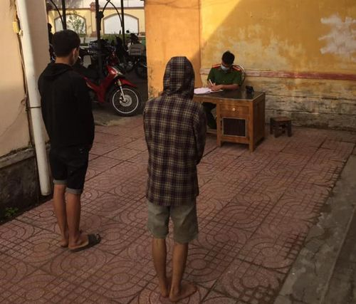 CE5339CA-C077-4143-B215-FE6634812199.