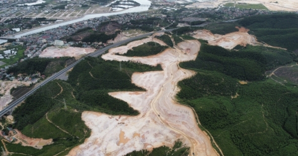 Công ty Thành Công Hoành Bồ bị xử phạt 300 triệu đồng về hành vi hủy hoại đất