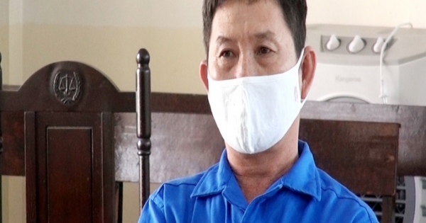 An Giang: Bố lãnh 18 tháng tù vì sai con đưa người xuất cảnh trái phép