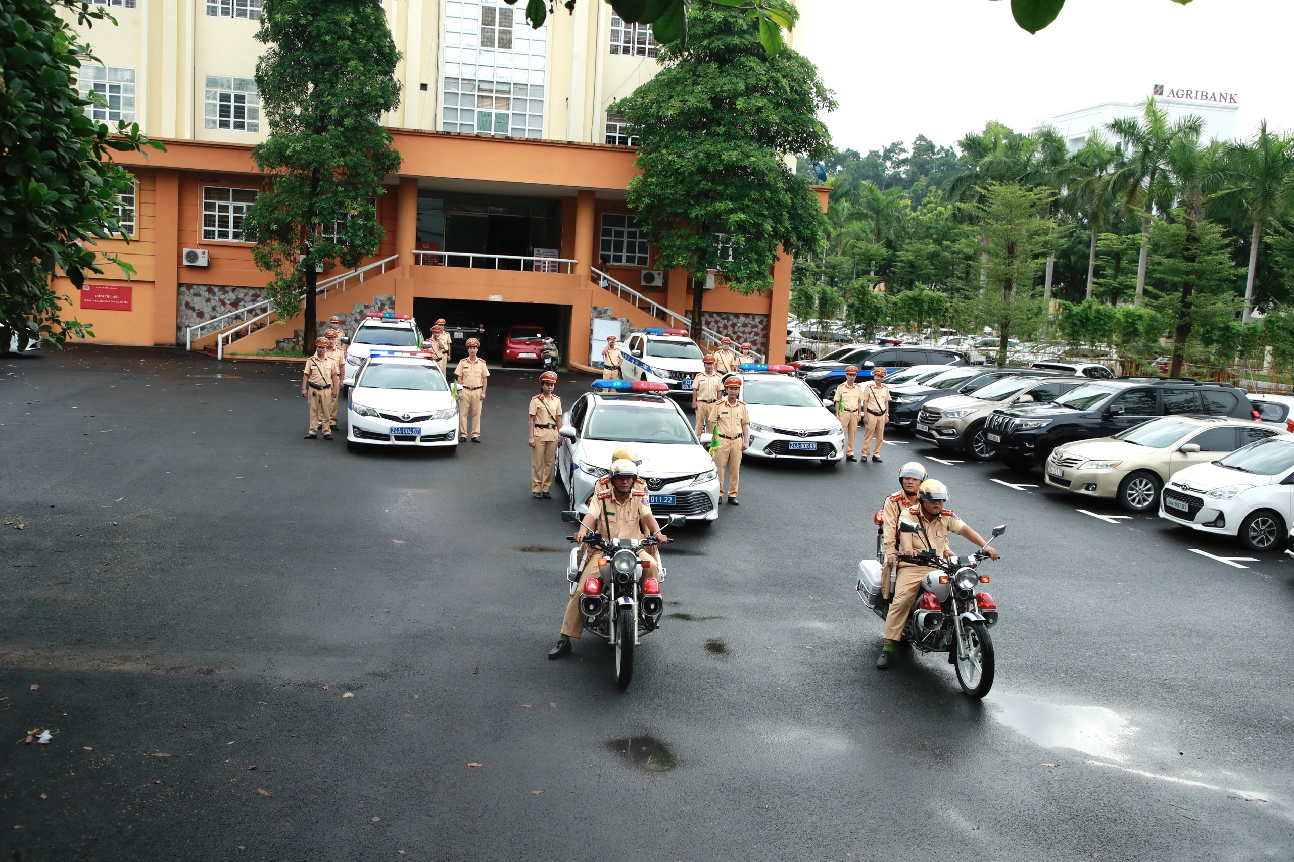 z4565762303211_9ee91a860ad3bac0d9354359e9257f1f