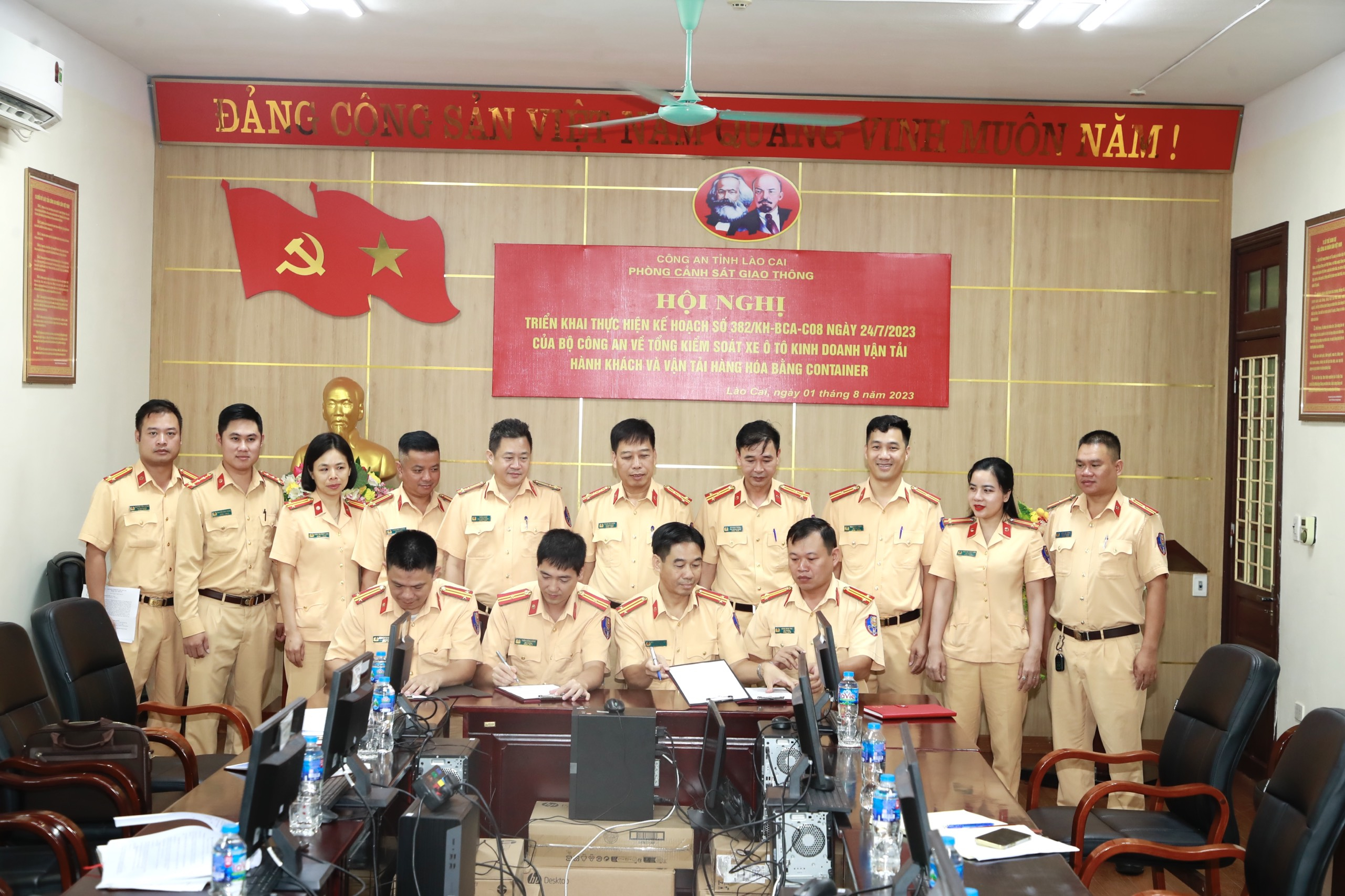 z4565762343562_5023e37f663e6f28cd618b0b38e31cca