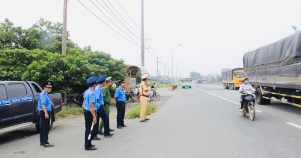 Đồng Nai tăng cường kiểm soát phương tiện kinh doanh vận tải để đảm bảo an toàn giao thông