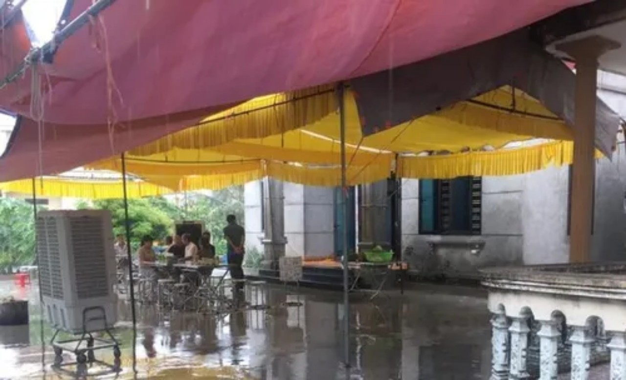 z4594897211293_8405bcafc20b7d05d08550bf657e9ff7