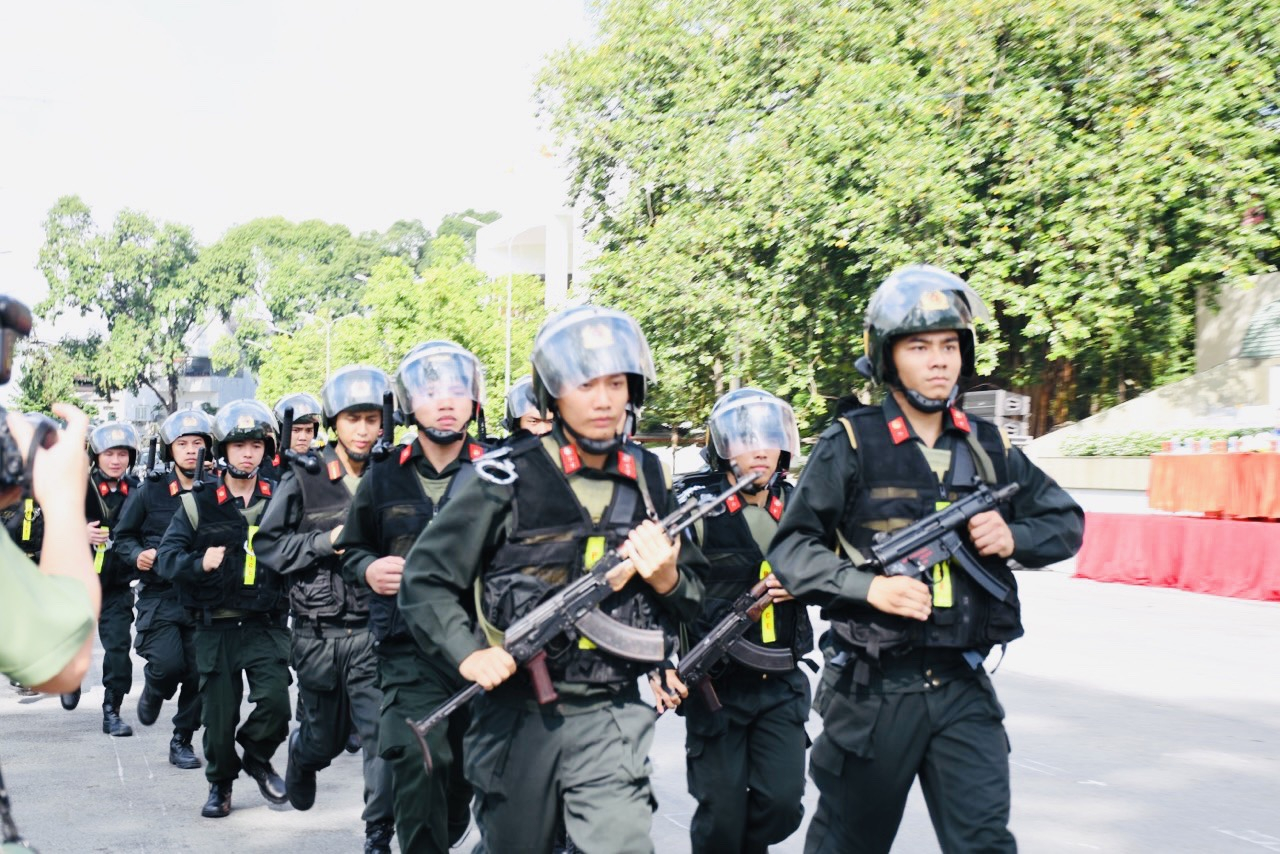 149748AB-2A6F-460F-8645-0B455A45ACDD.