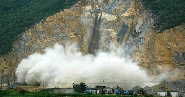 Một doanh nghiệp tại Điện Biên báo cáo sai lệch việc sử dụng vật liệu nổ công nghiệp