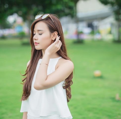 Sau c&uacute; sốc t&igrave;nh cảm c&ocirc; ng&agrave;y c&agrave;ng trở n&ecirc;n mạnh mẽ v&agrave; s&acirc;u sắc hơn.