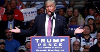 Donald Trump gọi đảng Dân chủ của bà Hillary là đảng bóc lột