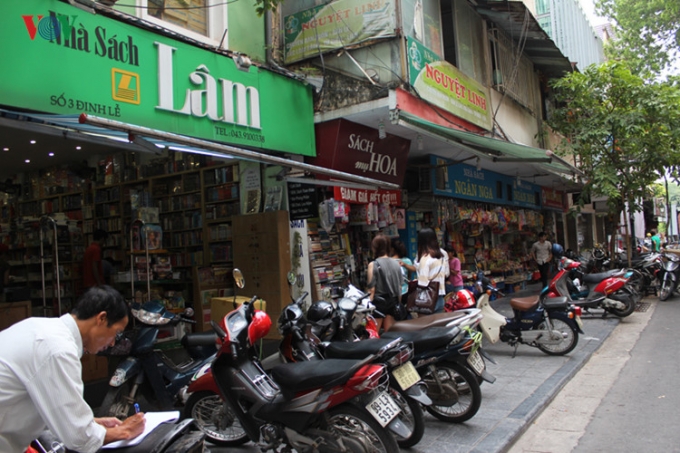 Tuyến phố Đinh Lễ sẽ trở th&agrave;nh phố s&aacute;ch phục vụ nhu cầu bạn đọc.